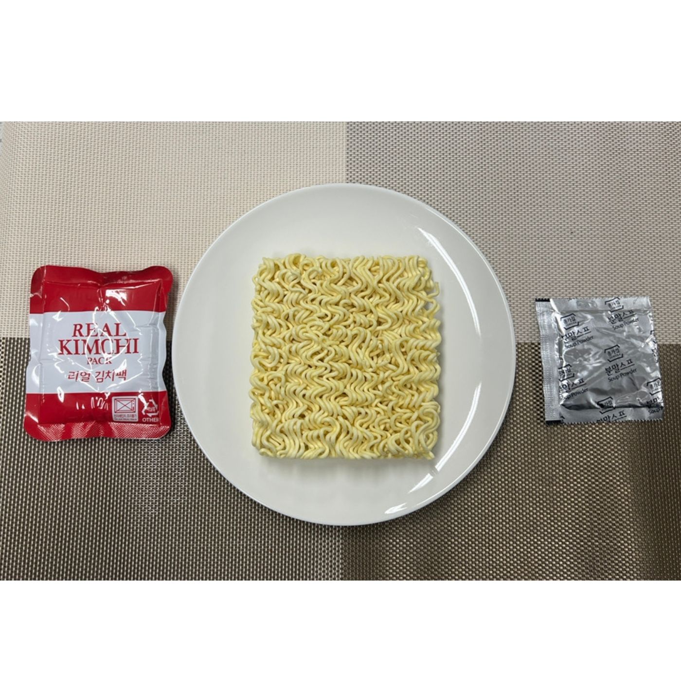 【送料無料】宗家 キムチラーメン3袋+缶キムチ2個|JONGGA 時短 キムチ 即席めん セブチ HOSHI ホシ